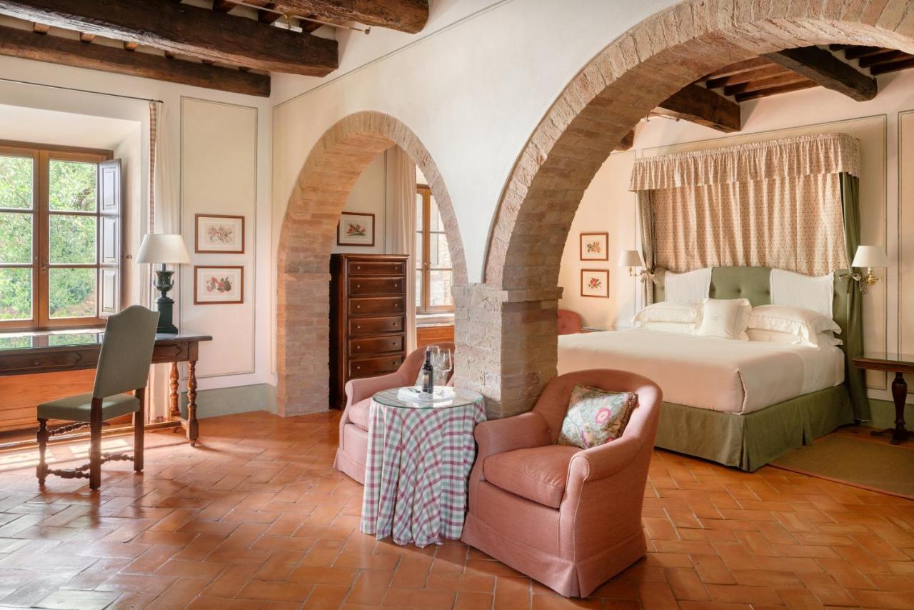 Castello Banfi - Il Borgo - Relais Et Chateaux Poggio alle Mura Ngoại thất bức ảnh