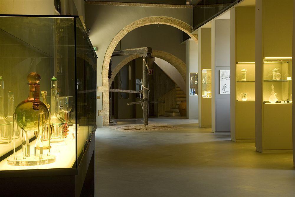 Castello Banfi - Il Borgo - Relais Et Chateaux Poggio alle Mura Ngoại thất bức ảnh