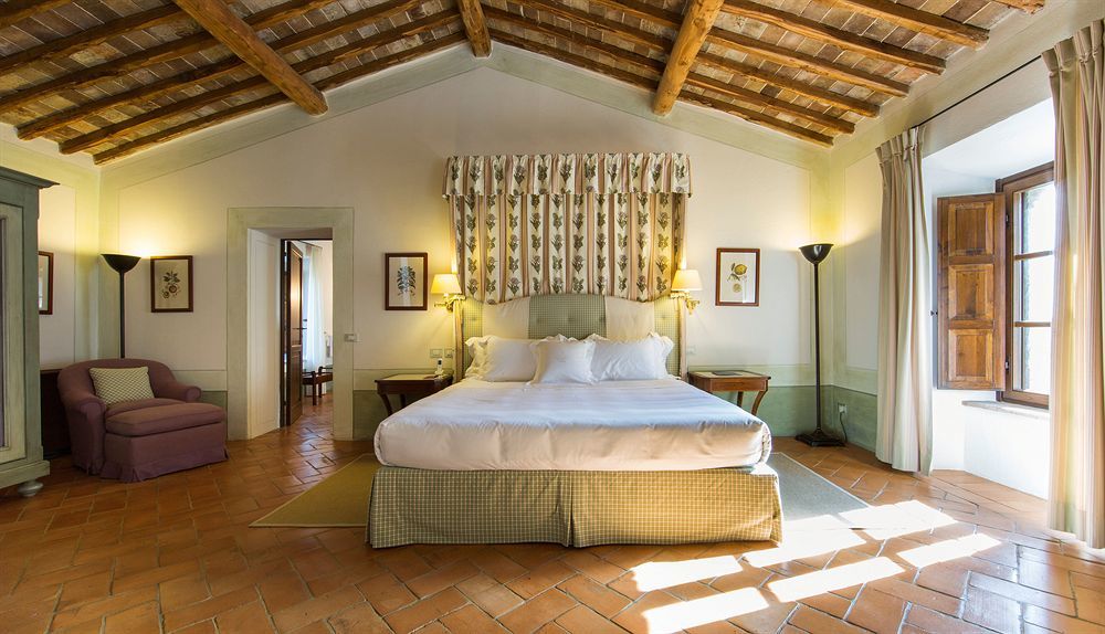 Castello Banfi - Il Borgo - Relais Et Chateaux Poggio alle Mura Ngoại thất bức ảnh