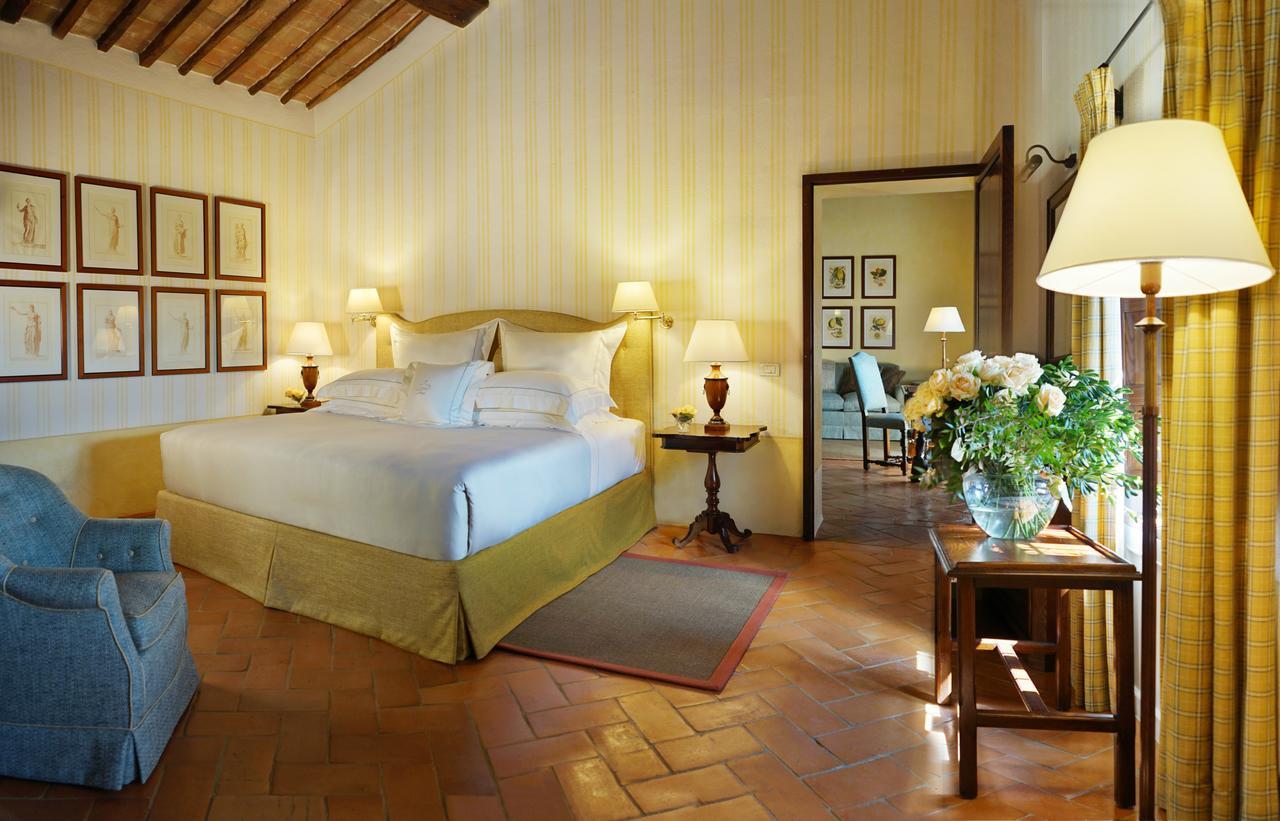 Castello Banfi - Il Borgo - Relais Et Chateaux Hotel Poggio alle Mura Ngoại thất bức ảnh